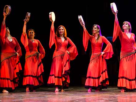 Alumnas de la Escuela de Danza Chris Ribeiro
