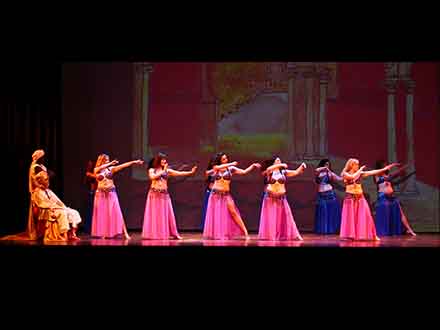 Espectáculo Mujeres de Harén 2015